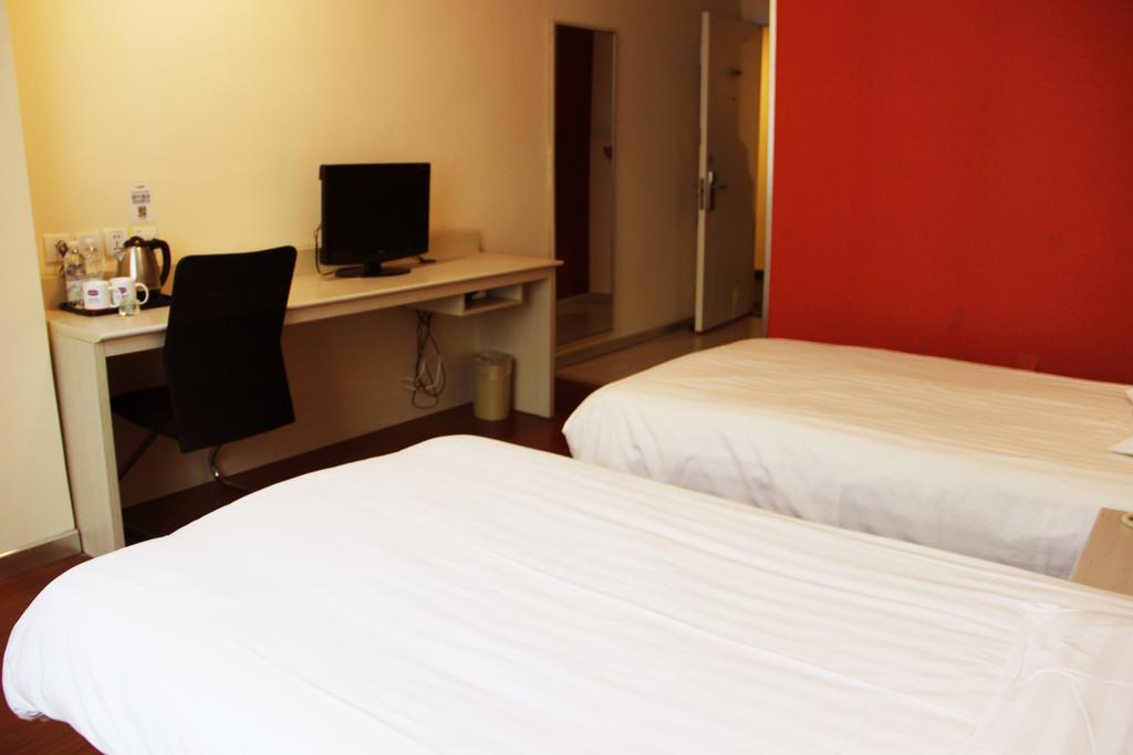 Hanting Express Shenyang Shifu Road Room photo